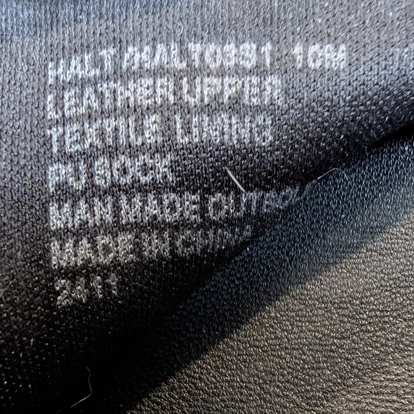 Steve Madden Black Slip-On Platform Slides 90s Inspired - Picture 8 of 8